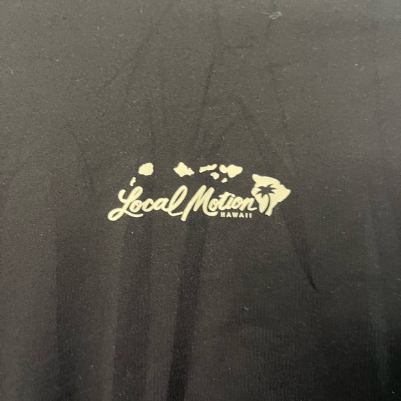 Local Motion Men's Rashguard L NWT - Picture 2 of 4